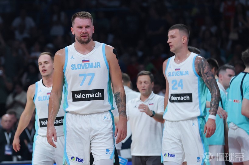 皇家社会迎欧联关键赛；今夜更衣室发声；更衣室稳定；轮换策略成焦点(southofheaven专辑介绍)