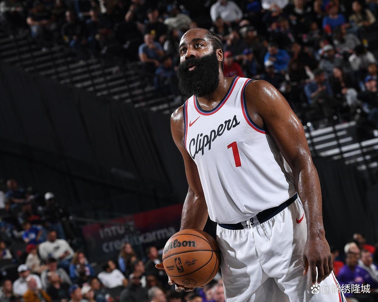 冲刺阶段NBA常规赛焦点战，多特蒙德完成体检，悬念犹存，控场能力受关注(NBA季后赛)